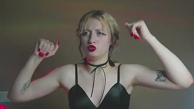 milasmiu online show from February 14, 2025, 10:04 pm