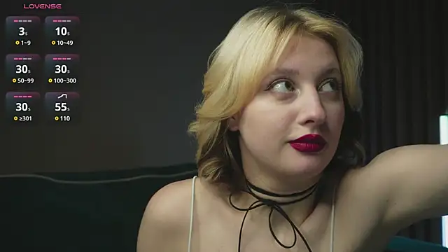 milasmiu online show from February 17, 2025, 9:19 pm