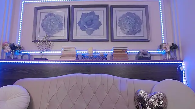 BustyEva  online show from January 7, 2026, 4:37 am