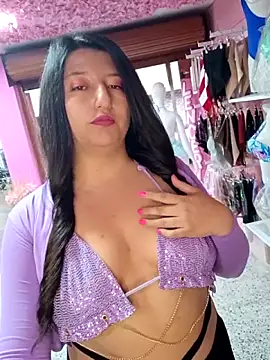 Melyy Edii online show from November 21, 2025, 7:56 pm