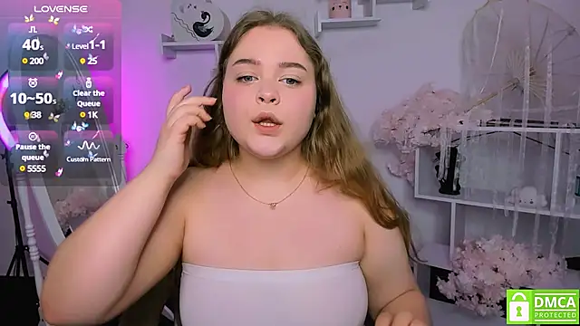 Erica  Alta online show from March 12, 2025, 12:36 pm