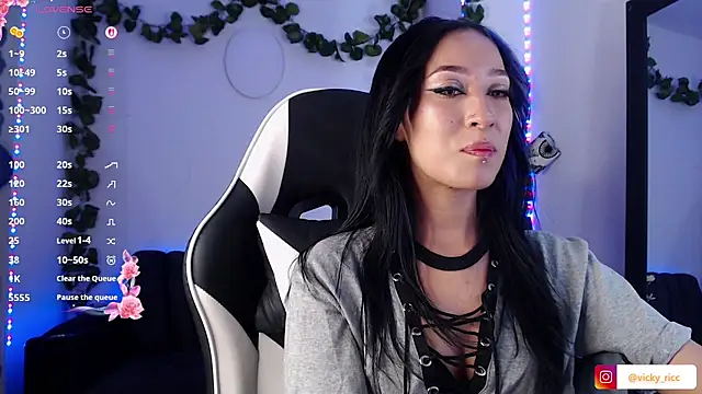 Snapshot of victoria_ricci_a chatting on October 11, 2025, 12:43 am victoria ricci a online show from October 11, 2025, 12:43 am