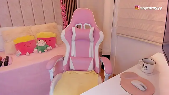 tamy xoo online show from March 18, 2026, 6:44 pm