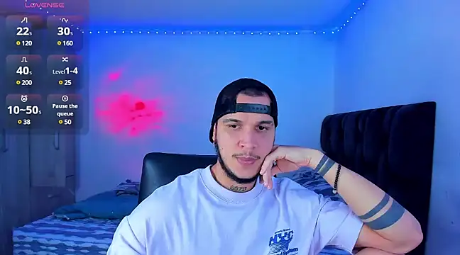 austinoficial online show from January 25, 2025, 3:09 am