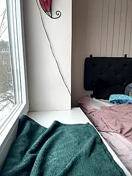 Black sweet Rose online show from January 12, 2026, 11:48 am