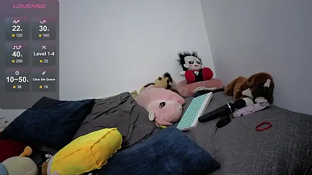 Snapshot of Princezzlove3 chatting on February 15, 2026, 1:57 am Princezzlove3 online show from February 15, 2026, 1:57 am