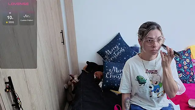 Princezzlove3 online show from March 13, 2026, 1:51 pm