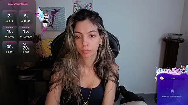 Snapshot of Princezzlove3 chatting on June 17, 2026, 2:40 pm Princezzlove3 online show from June 17, 2026, 2:40 pm