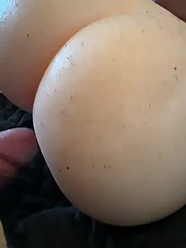 im18teengirl online show from February 14, 2025, 7:54 pm