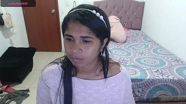 july-feria online show from February 14, 2025, 10:58 pm