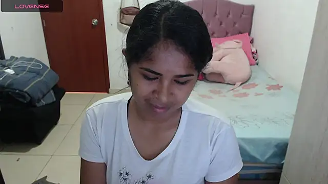 july-feria online show from October 4, 2025, 4:16 pm