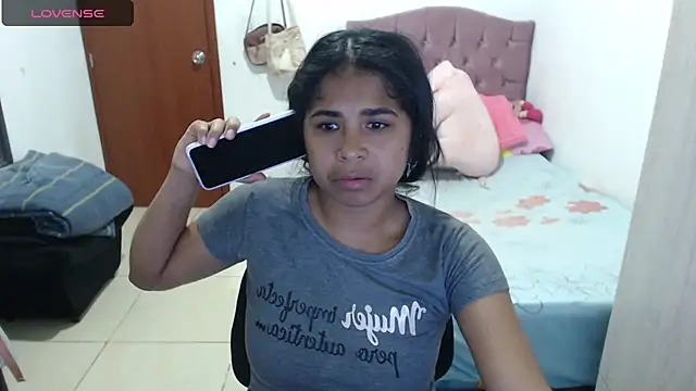 july-feria online show from October 19, 2025, 10:10 pm