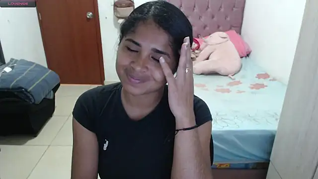 july-feria online show from October 27, 2025, 7:18 pm