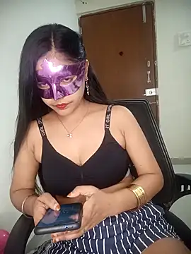 Snapshot of Babbyy_doll chatting on March 4, 2025, 4:41 pm Babbyy doll online show from March 4, 2025, 4:41 pm