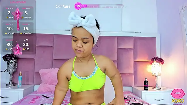 Snapshot of AnieRey chatting on March 14, 2025, 12:18 pm AnieRey online show from March 14, 2025, 12:18 pm