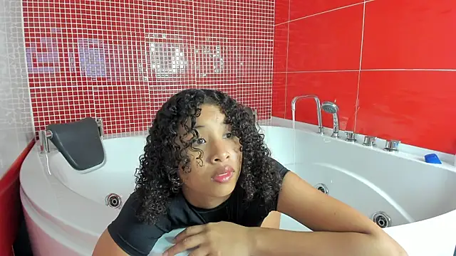 Snapshot of BrigitteRoy_ chatting on February 22, 2025, 7:14 pm BrigitteRoy online show from February 22, 2025, 7:14 pm