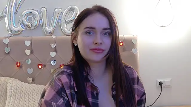 Lilliana Moon online show from February 16, 2025, 3:16 pm