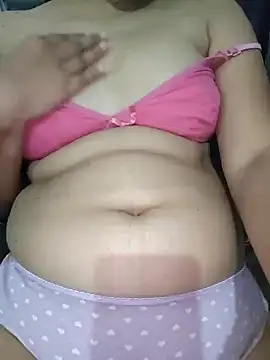 Snapshot of nikkibenza chatting on January 15, 2025, 2:35 pm nikkibenza online show from January 15, 2025, 2:35 pm