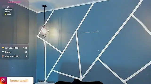 bruno cavalli online show from April 13, 2026, 5:29 pm