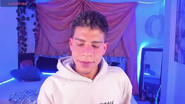 Ethan Boyy online show from October 25, 2025, 11:10 pm