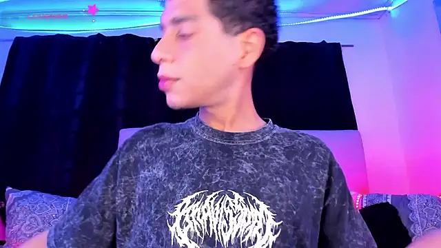 Ethan Boyy online show from January 17, 2026, 8:45 pm