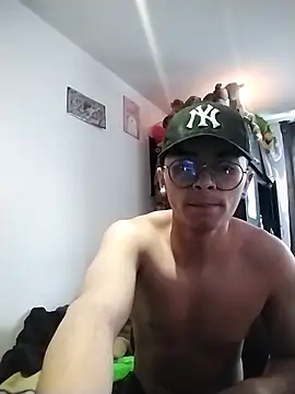 Snapshot of elbebesitobebelean666 chatting on November 5, 2025, 9:26 pm elbebesitobebelean666 online show from November 5, 2025, 9:26 pm