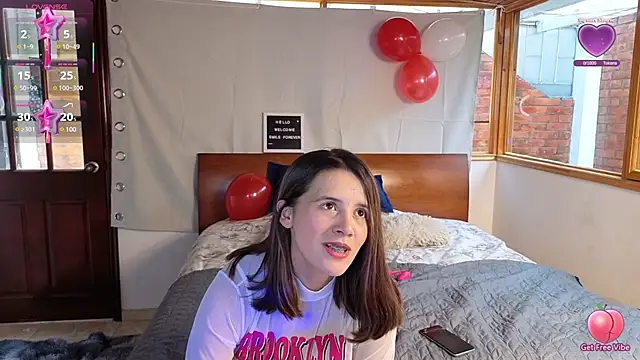 SexLaura  online show from January 25, 2025, 5:51 pm