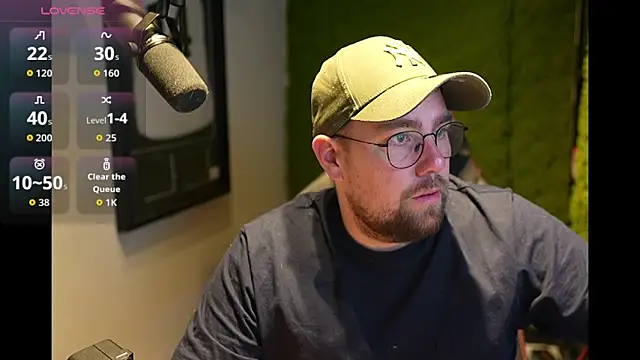 justinitt online show from December 1, 2025, 7:35 am