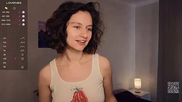 Leya Curly online show from March 10, 2025, 12:04 pm