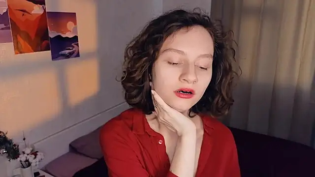 Leya Curly online show from March 15, 2025, 12:24 pm