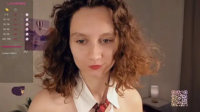 Leya Curly online show from September 15, 2025, 9:42 am