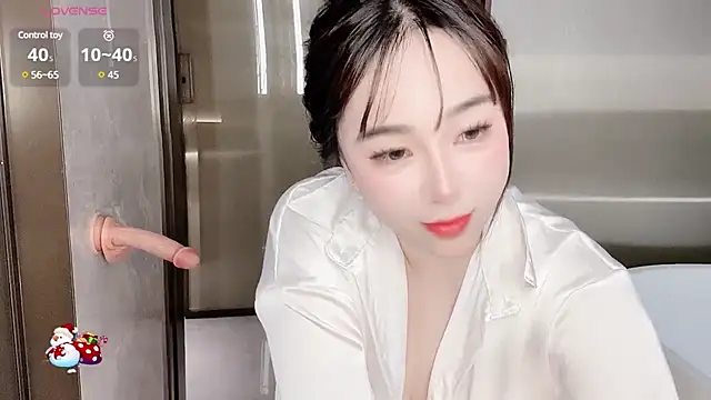 Snapshot of Alano-01 chatting on February 18, 2025, 11:00 am Alano-01 online show from February 18, 2025, 11:00 am