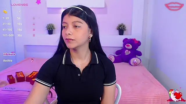 IslaBlaze online show from March 3, 2025, 11:44 am