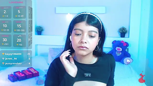 IslaBlaze online show from March 13, 2025, 3:39 pm