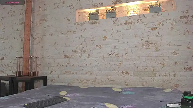 pocahontas pow online show from October 8, 2025, 12:03 pm