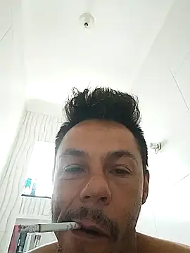 Snapshot of Santanacumxplod chatting on January 26, 2025, 11:39 am Santanacumxplod online show from January 26, 2025, 11:39 am