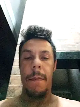 Snapshot of Santanacumxplod chatting on February 4, 2025, 1:56 am Santanacumxplod online show from February 4, 2025, 1:56 am