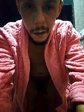 Snapshot of Santanacumxplod chatting on October 13, 2025, 2:33 am Santanacumxplod online show from October 13, 2025, 2:33 am