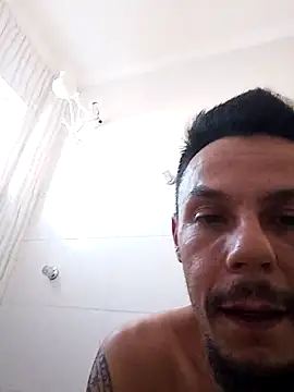 Snapshot of Santanacumxplod chatting on October 15, 2025, 7:25 pm Santanacumxplod online show from October 15, 2025, 7:25 pm