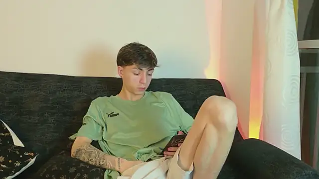 ethan and ava online show from February 12, 2026, 2:28 am