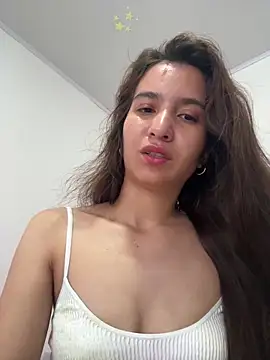 Snapshot of Bella_still chatting on March 30, 2026, 1:45 pm Bella still online show from March 30, 2026, 1:45 pm