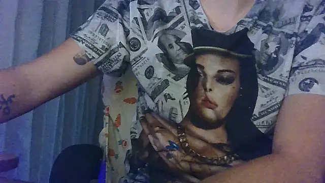 HunterOnBoobs online show from September 30, 2025, 9:09 pm