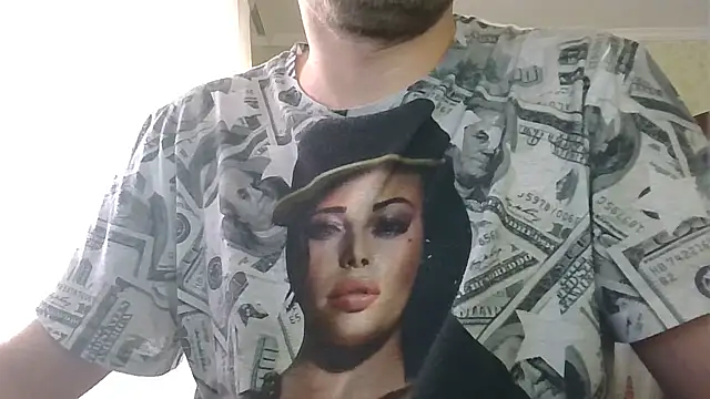 HunterOnBoobs online show from October 22, 2025, 6:24 am