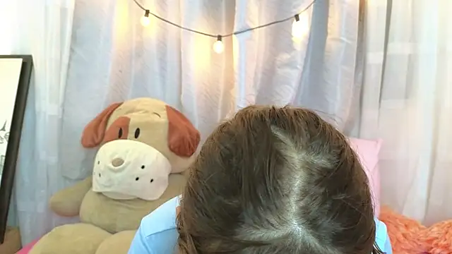 SERAFINA  online show from October 27, 2025, 1:15 pm