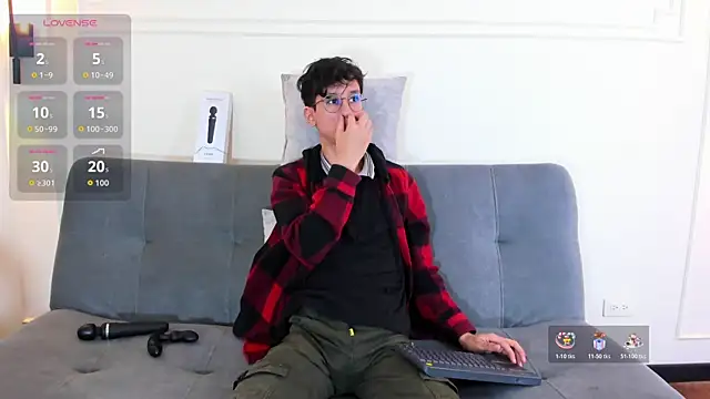 Cum hunters online show from November 8, 2025, 3:18 am