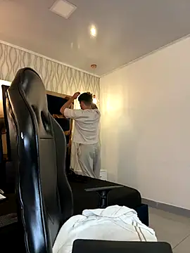 Brad Summer online show from November 15, 2025, 5:42 pm