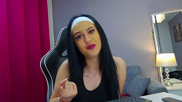 Snapshot of Eva_Lovvia_ chatting on February 17, 2025, 8:47 pm Eva Lovvia  online show from February 17, 2025, 8:47 pm