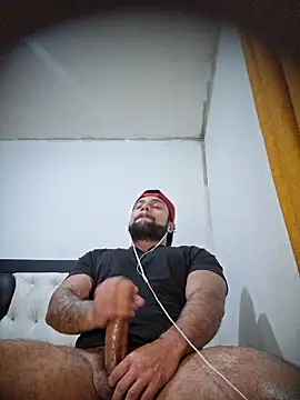 Snapshot of davidcr89 chatting on January 19, 2026, 4:38 am davidcr89 online show from January 19, 2026, 4:38 am