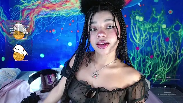 lucie petite online show from November 23, 2025, 6:30 pm