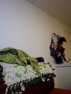 CorgiGodez98 online show from November 27, 2025, 3:52 am